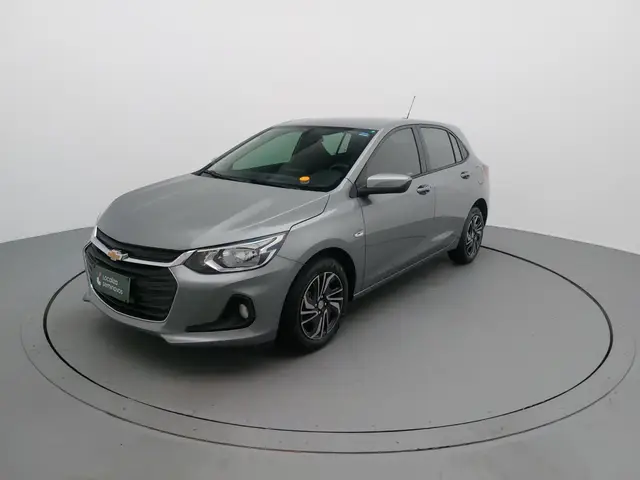 Carro Chevrolet Onix Plus 2024 LT 1.0