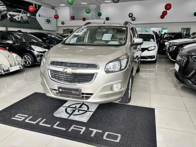 Carro Chevrolet Spin 2013 LTZ 7S 1.8 (Flex)