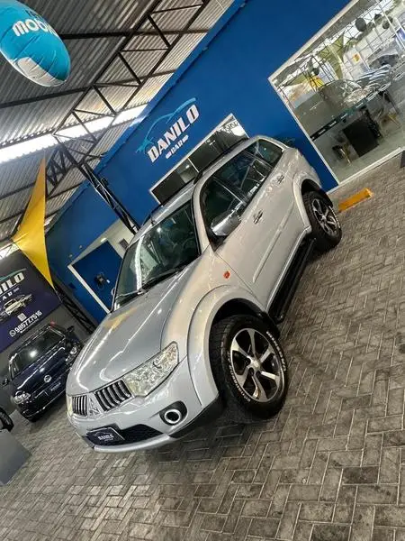 Carro Mitsubishi Pajero Dakar 2013 3.2 4WD