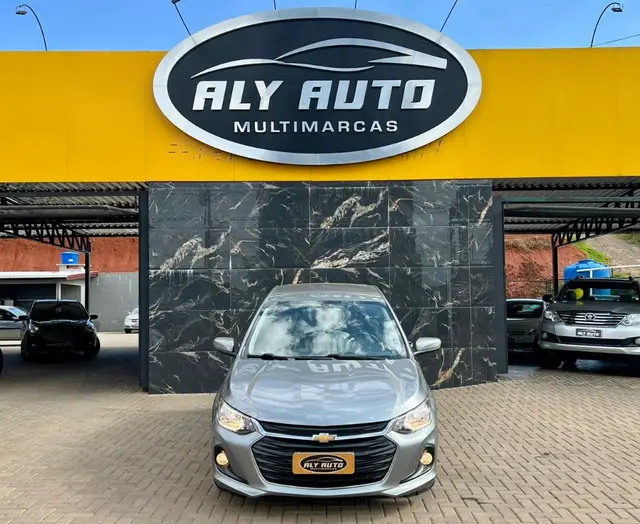 Carro Chevrolet Onix 2025 LT 1.0