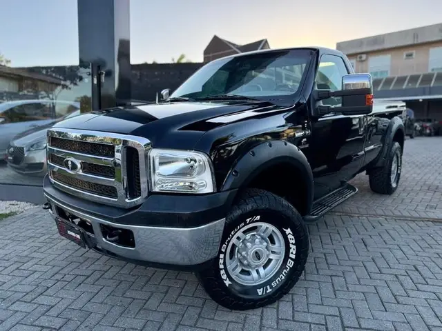 Carro Ford F-250 2008 XLT 4x4 3.9 (Cab Simples)