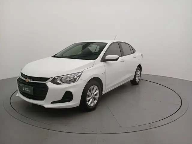 Carro Chevrolet Onix Plus 2023 LT 1.0
