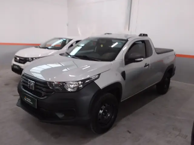 Carro Fiat Strada 2025 Endurance 1.3 Flex 8V CS