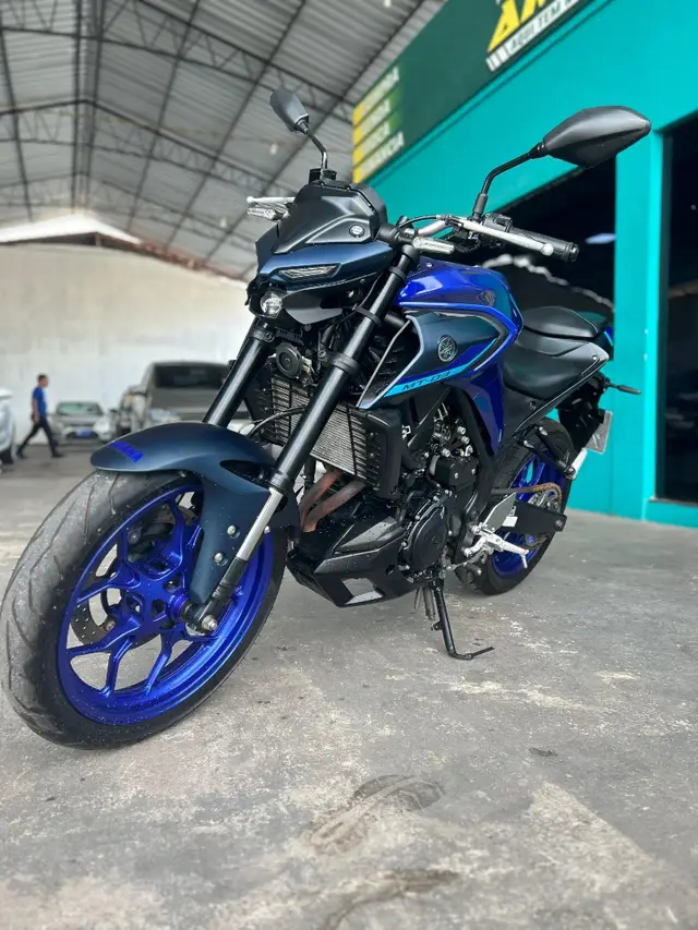 Moto Yamaha MT-03 2024 ABS