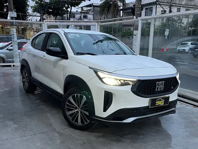 Carro Fiat Fastback 2024 Audace