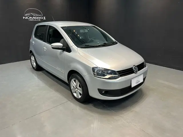 Carro Volkswagen Fox 2012 1.6 VHT (Flex)