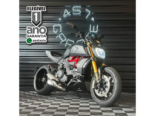 Moto Ducati Diavel 2021 1260S