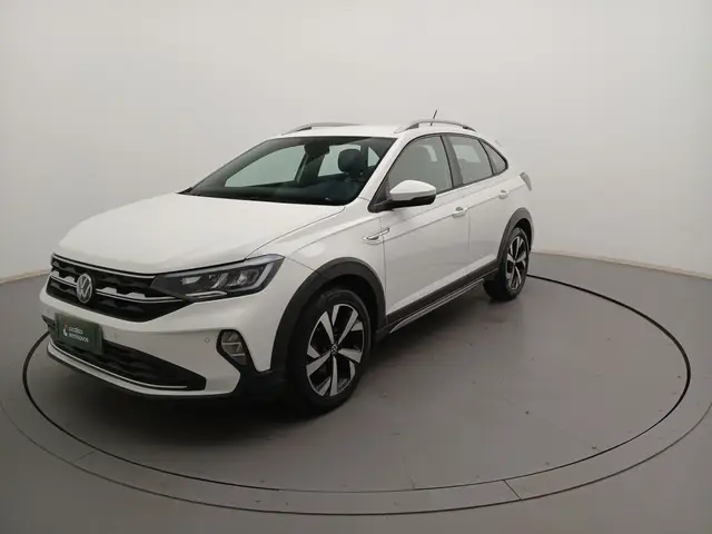 Carro Volkswagen Nivus 2024 Highline 200 TSI