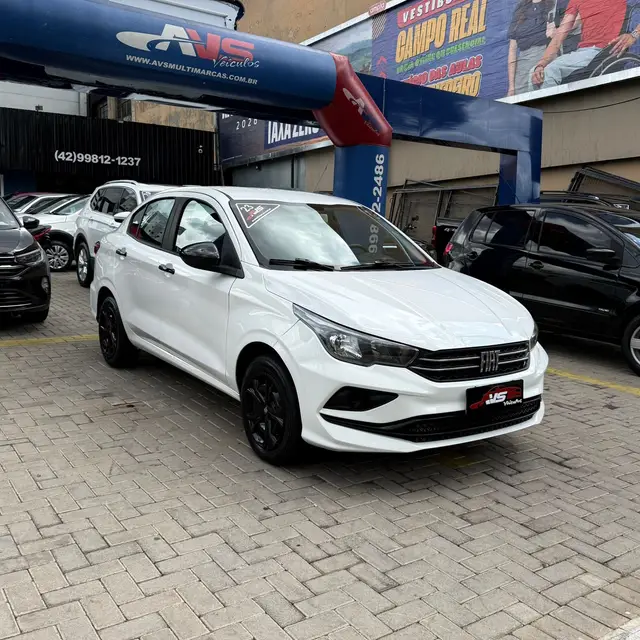 Carro Fiat Cronos 2023 Drive 1.3 (Flex) MT