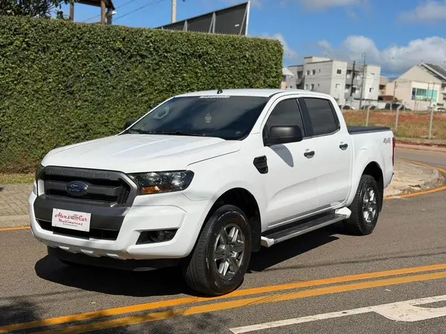 Carro Ford Ranger Cabine Dupla 2017 Ranger XLS 2.2 4x4 CD Diesel (Mec.)