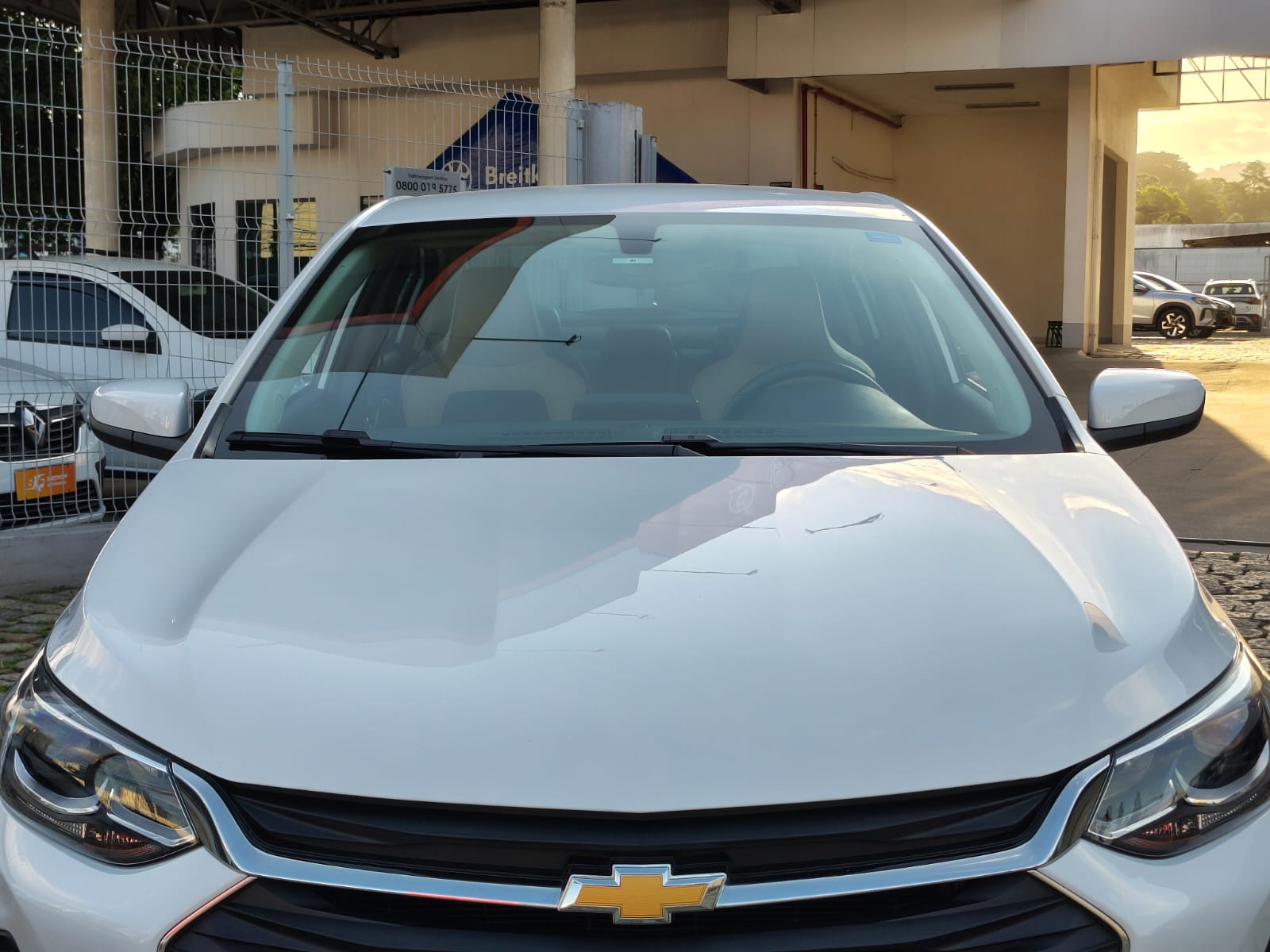 gm - chevrolet onix plus premier 1.0 turbo (aut.)