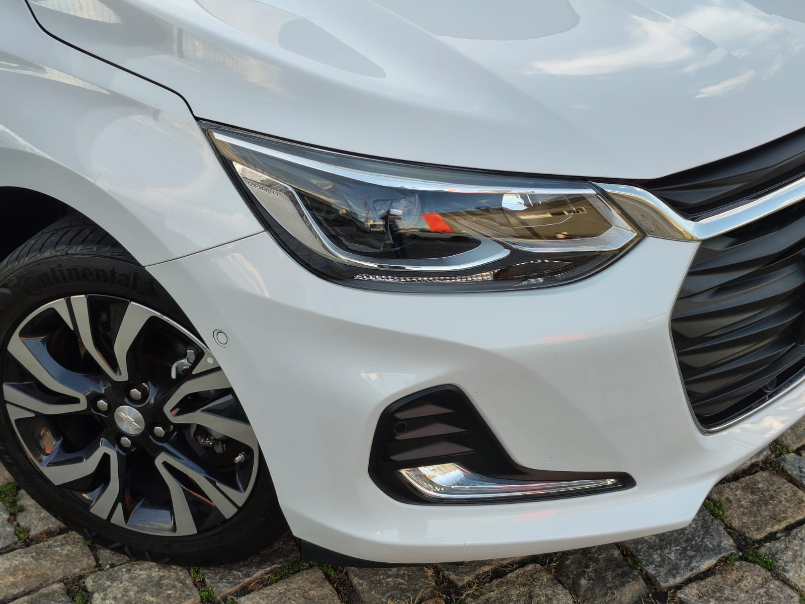 gm - chevrolet onix plus premier 1.0 turbo (aut.)