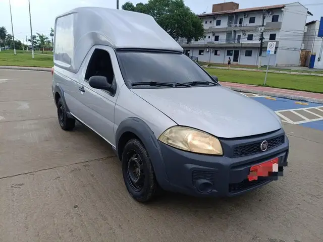 Carro Fiat Strada 2015 Adv.1.8 16V Dualogic Flex CD