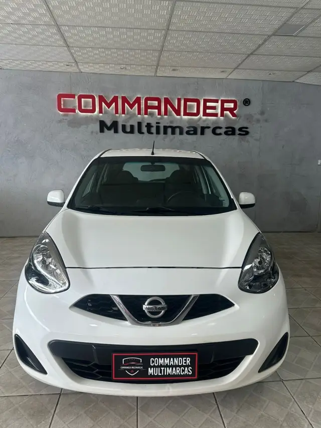 Carro Nissan March 2017 1.0 12V (Flex)