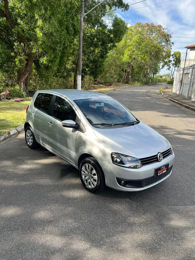 Carro Volkswagen Fox 2013 1.0 VHT (Flex) 2p