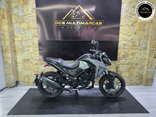 Moto Dafra NHX 2025 190 (ABS)