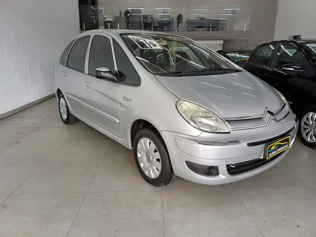 Carro Citroën Xsara Picasso 2010 GLX 1.6 16V (flex)