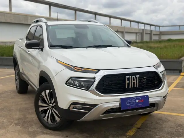 Carro Fiat Toro 2024 Volcano 2.0