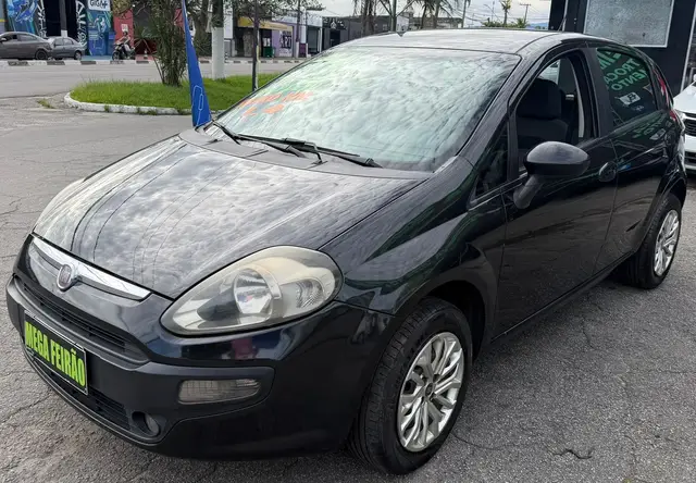 Carro Fiat Punto 2014 Attractive 1.4 (Flex)