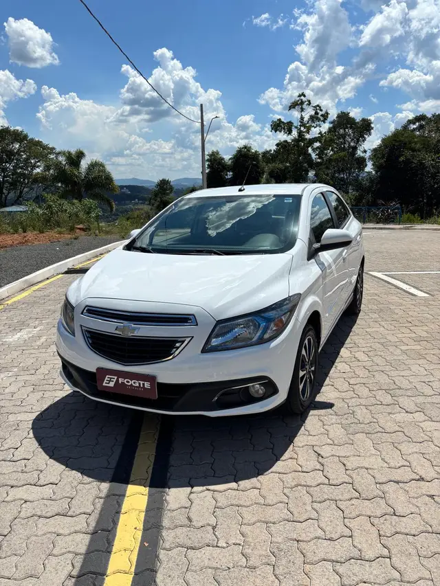 Carro Chevrolet Onix 2013 1.4 LTZ SPE/4
