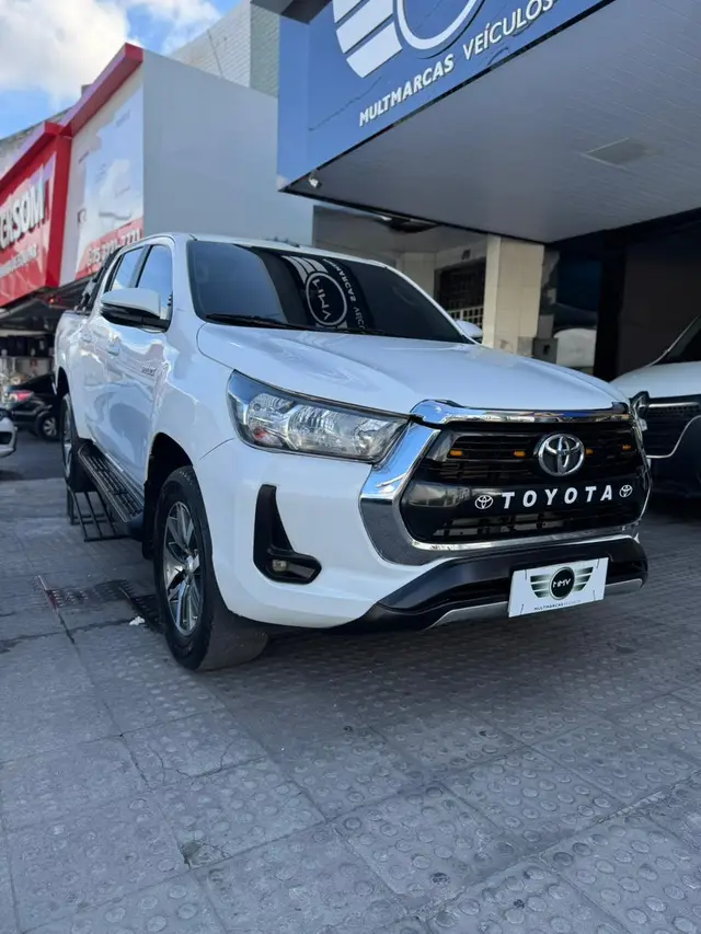 Carro Toyota Hilux Cabine Dupla 2021 STD Power Pack 2.8 TDI CD 4x4