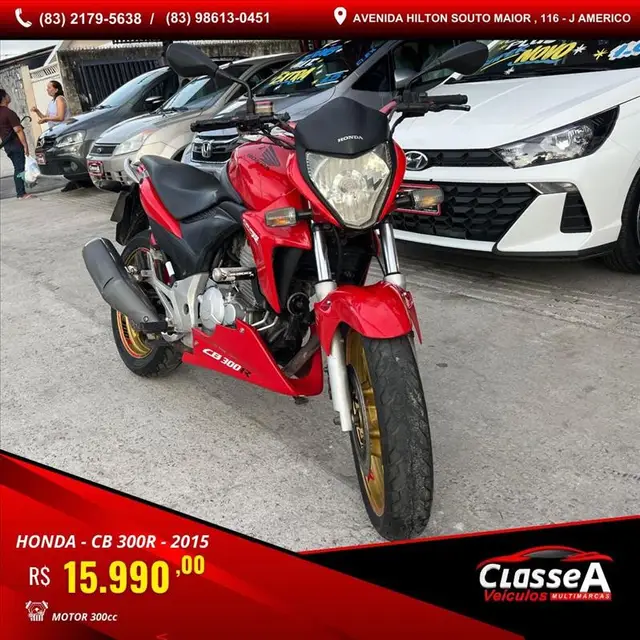 Moto Honda CB 300R 2015 Standard