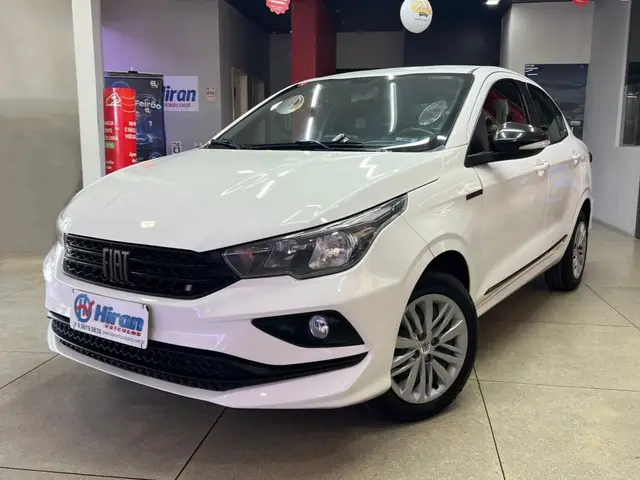 Carro Fiat Cronos 2023 Drive 1.3 (Flex) MT