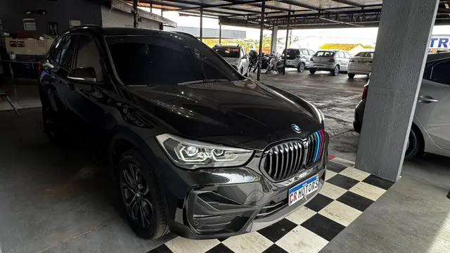 Carro BMW X1 2021 XDrive20i M Sport (Flex) (Aut)