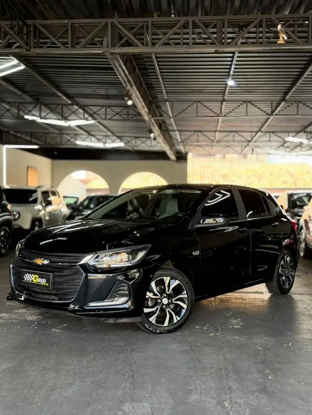 Carro Chevrolet Onix 2025 Premier 1.0 Turbo (Aut.)