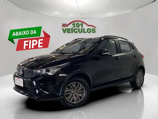Carro Fiat Argo 2020 1.3 Trekking (Flex)