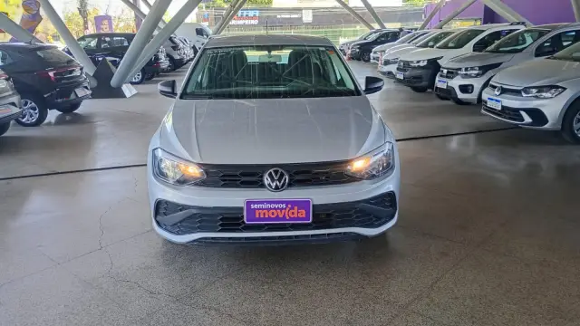 Carro Volkswagen Polo 2025 Track 1.0 Flex 12V 5p