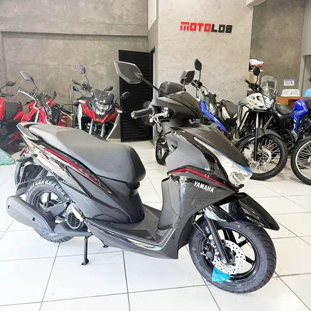 Moto Yamaha Fluo 2026 Hybrid Connected