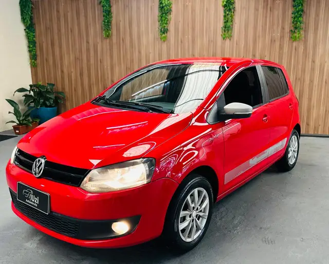 Carro Volkswagen Fox 2014 1.6 VHT Rock in Rio (Flex)