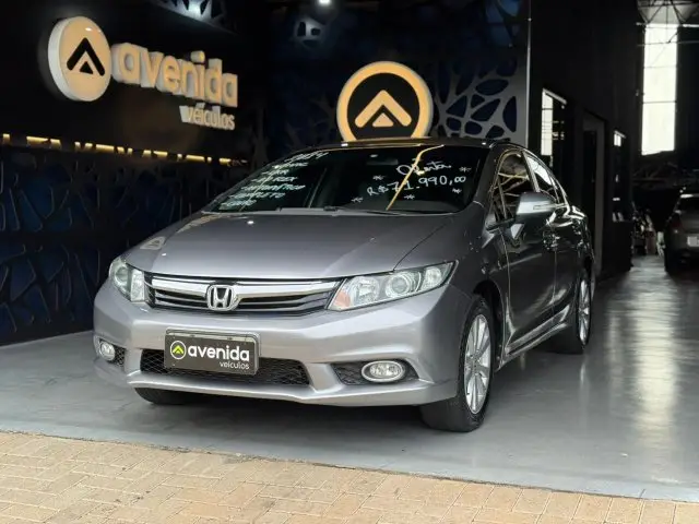 Carro Honda Civic 2014 New  LXR 2.0 i-VTEC (Aut) (Flex)