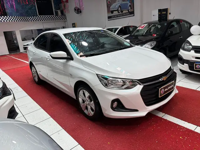 Carro Chevrolet Onix Plus 2023 LTZ 1.0 Turbo (Aut.)