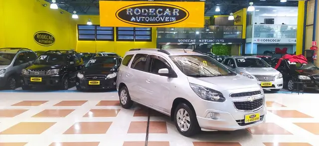 Carro Chevrolet Spin 2014 LTZ 7S 1.8 (Flex)