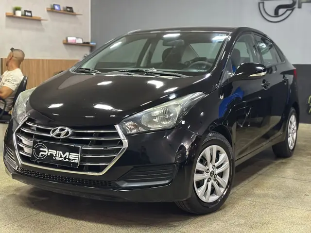 Carro Hyundai HB20S 2017 1.0 Comfort Style Turbo (Flex)