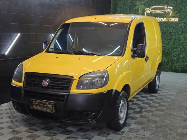 Carro Fiat Doblò Cargo 2016 1.4 Fire (Flex)