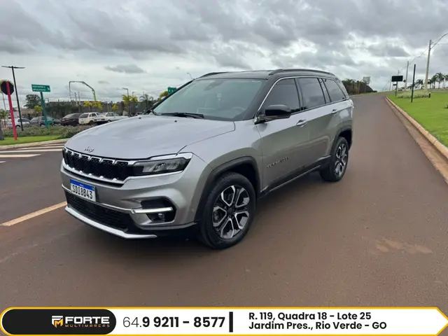 Carro Jeep Commander 2023 Limited 1.3 T270