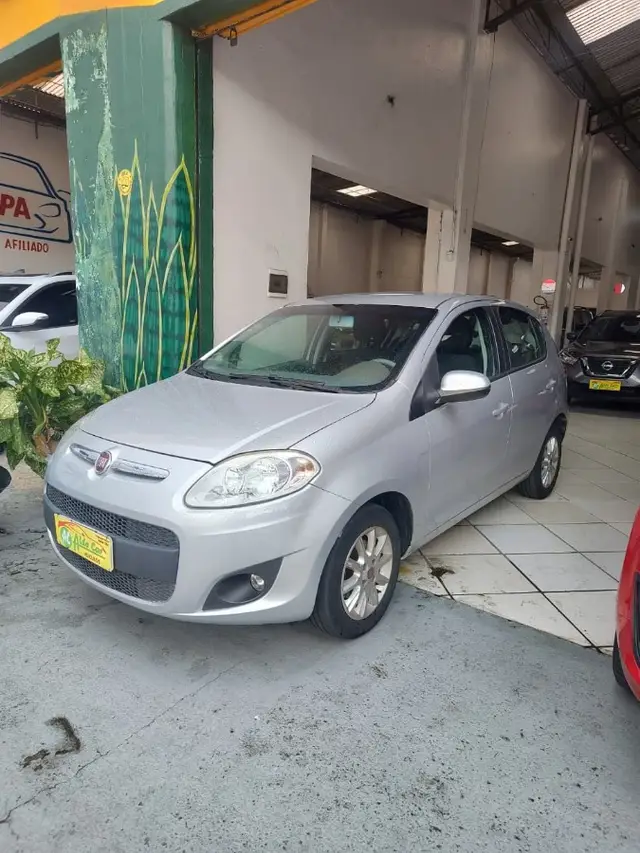 Carro Fiat Palio 2015 Attractive 1.0 Evo (Flex)