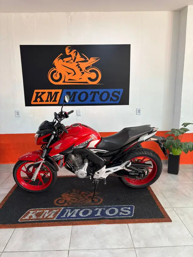 Moto Honda CB 250F Twister 2021 (CBS)