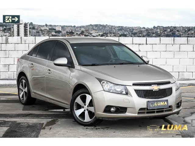 Carro Chevrolet Cruze Sport6 2012 LT 1.8 16V Ecotec (Flex)