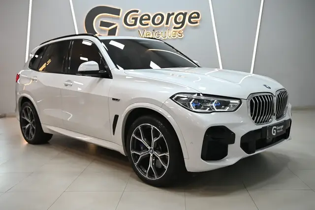 Carro BMW X5 2022 xDrive45e M Sport 3.0 Híbrido (Aut)