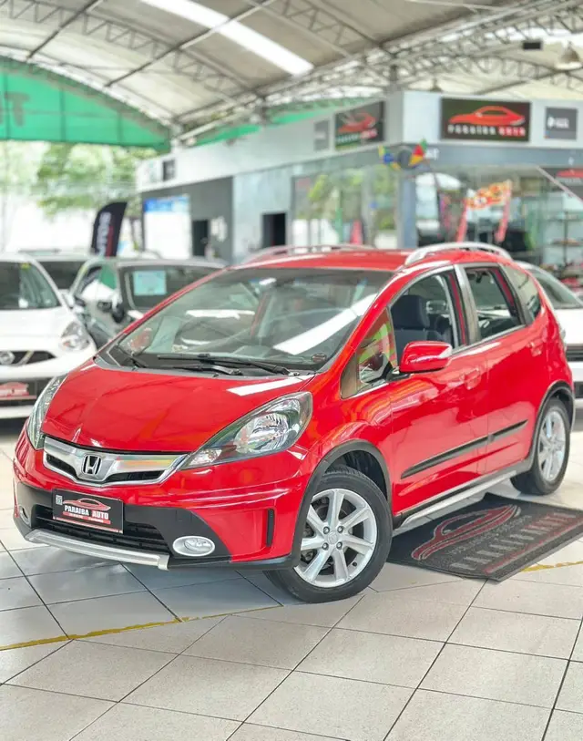 Carro Honda Fit 2014 Twist 1.5 16v (Flex)