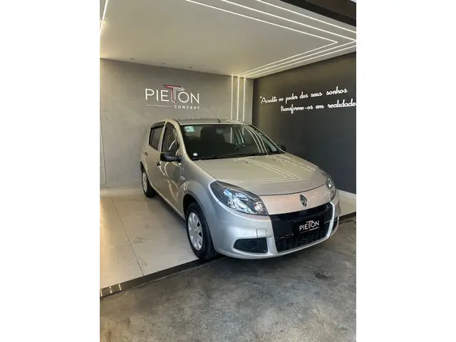 Carro Renault Sandero 2014 Expression 1.0 16V (flex)