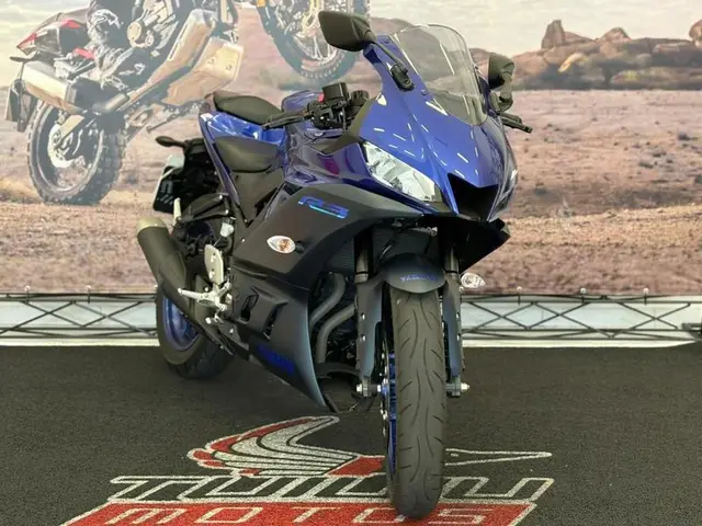 Moto Yamaha YZF R3 2024 ABS