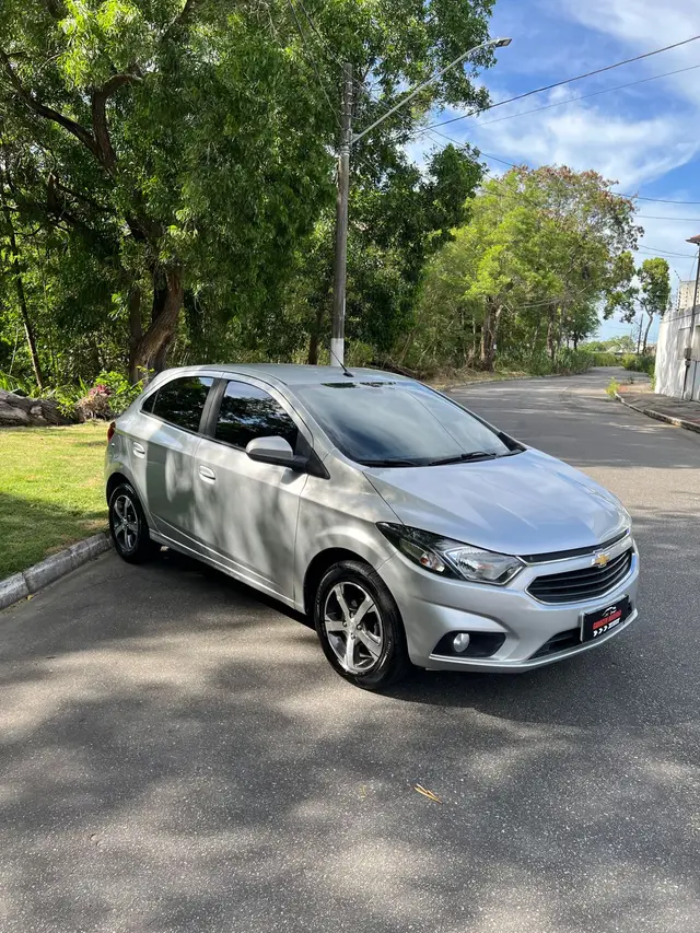 Carro Chevrolet Onix 2018 1.4 LTZ SPE/4