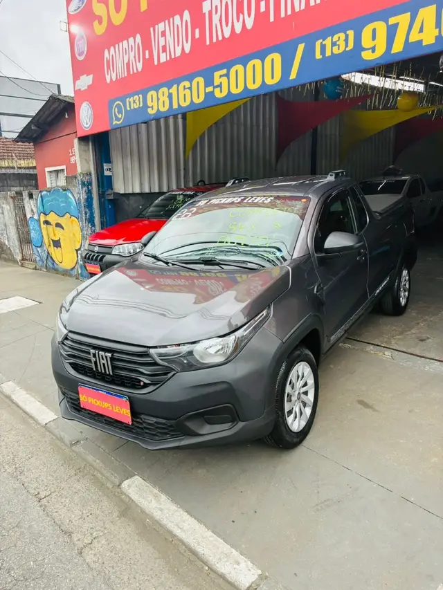 Carro Fiat Strada 2023 Endurance 1.4 Cabine Plus (Flex)