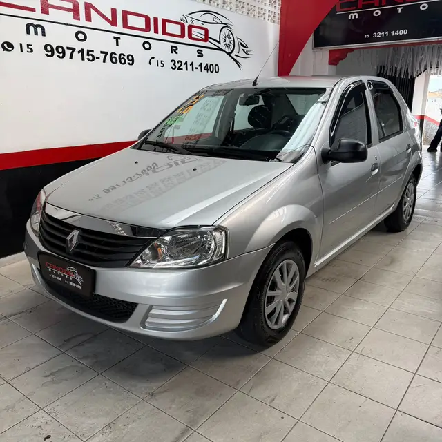 Carro Renault Logan 2011 Authentique 1.0 16V (flex)