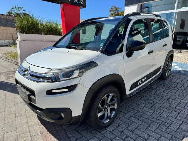 Carro Citroën Aircross 2017 1.6 16V Feel BVA (Flex)